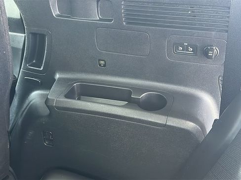 Used 2022 Kia Sorento S w/ Panoramic Sunroof Package FWD image 35