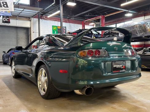 Used 1997 Toyota Supra Turbo RWD image 10