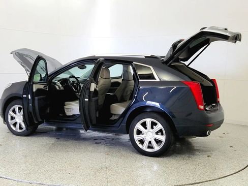 Used 2016 Cadillac SRX Luxury w/ Driver Awareness Package image 11
