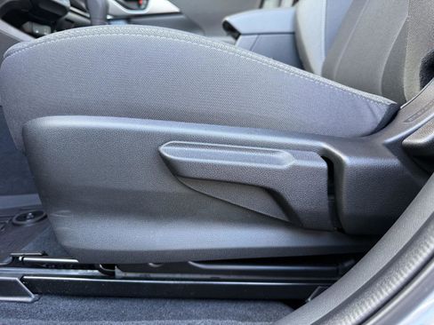 Certified 2025 Subaru Impreza 2.0i image 14