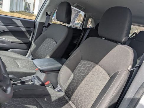 Used 2024 Mitsubishi Outlander Sport ES image 17