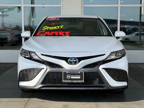 Certified 2023 Toyota Camry SE FWD image 5