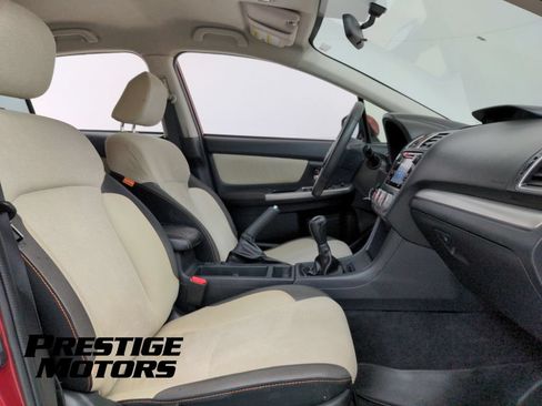 Used 2017 Subaru Crosstrek 2.0i Premium AWD/4WD image 27