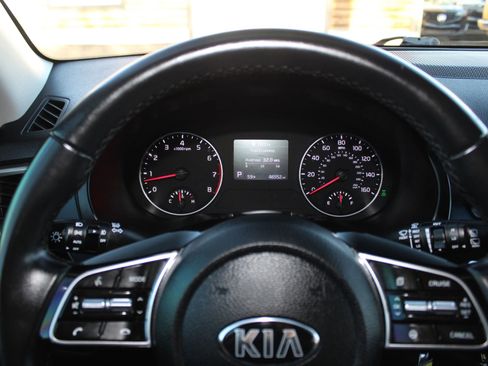 Used 2021 Kia Seltos S image 20