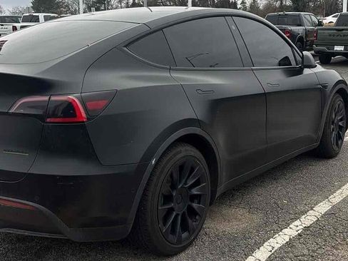 Used 2021 Tesla Model Y Long Range image 6