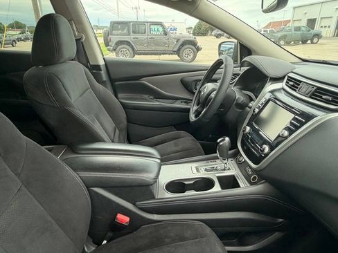 Used 2020 Nissan Murano SV AWD/4WD image 10