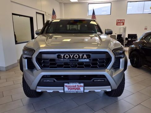 New 2025 Toyota Tacoma 4x4 Double Cab Hybrid image 2