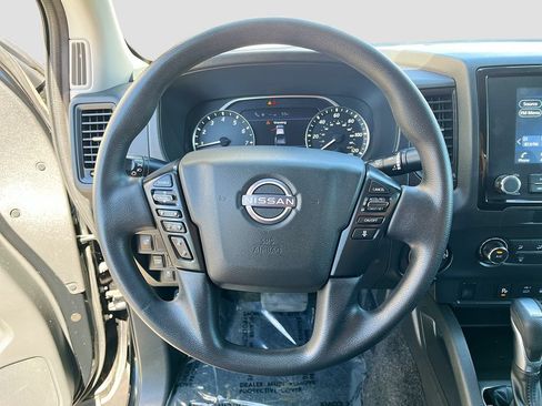 Used 2023 Nissan Frontier S w/ Technology Package AWD/4WD image 11