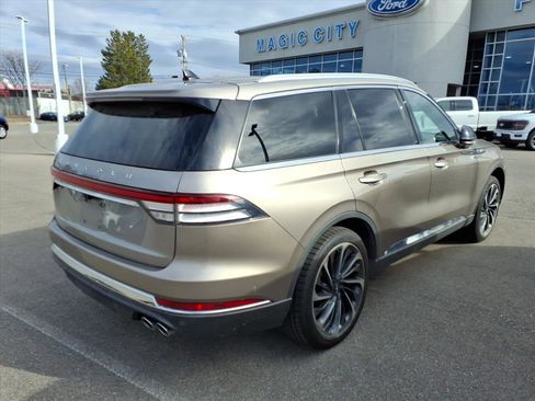 Used 2021 Lincoln Aviator Reserve w/ Equipment Group 201A image 3