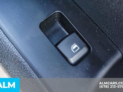 Used 2025 Kia Soul LX w/ LX Technology Package FWD image 51