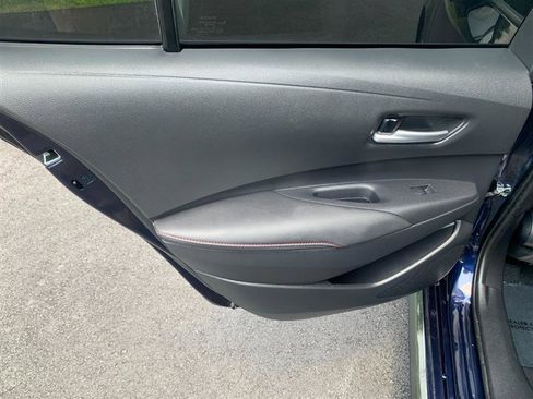 Used 2023 Toyota Corolla SE image 39