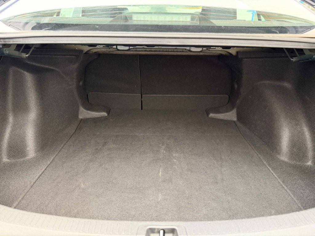 Used 2024 Toyota Corolla LE FWD image 16