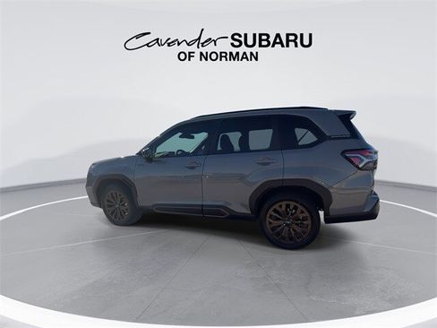 Used 2025 Subaru Forester Sport image 6