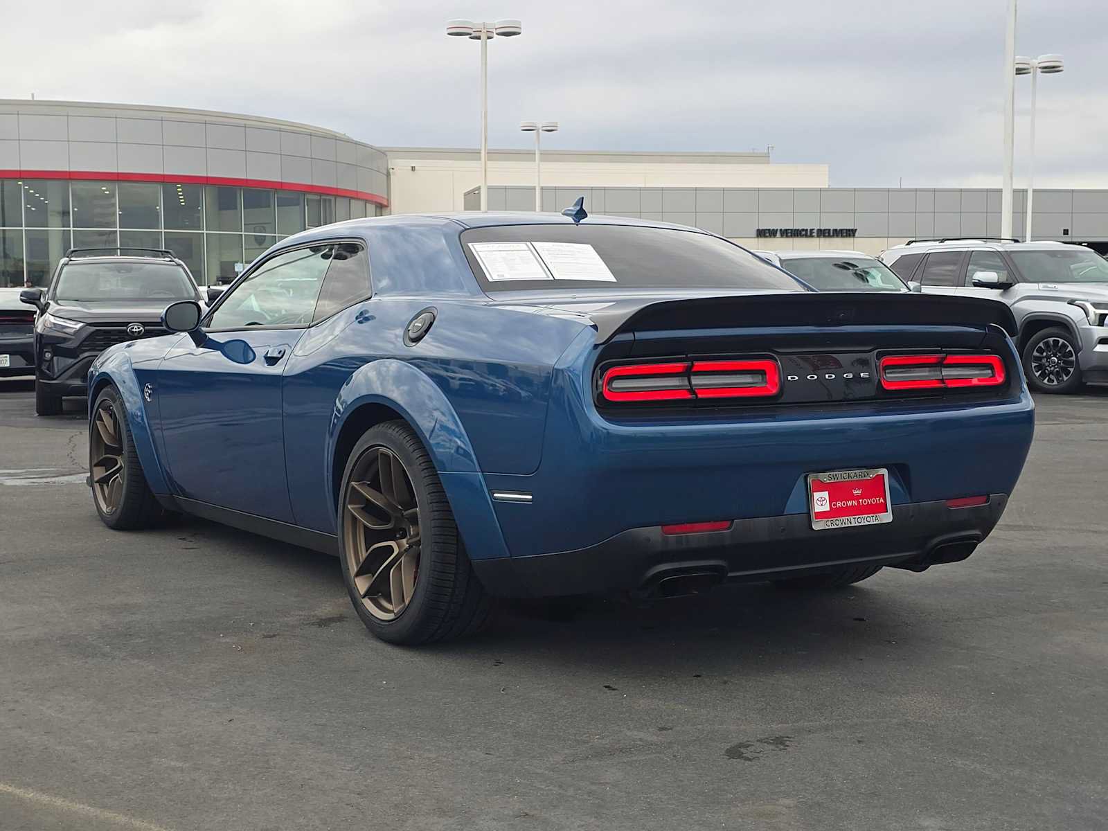 Used 2020 Dodge Challenger SRT Hellcat RWD image 5