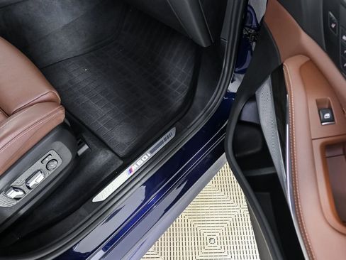 Used 2024 BMW X5 M60i AWD/4WD image 26