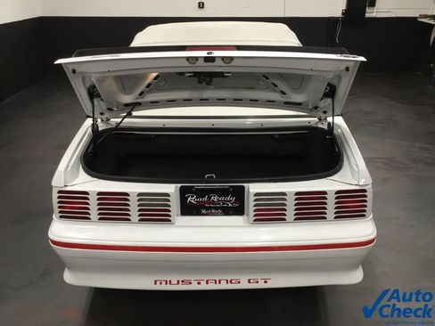 Used 1989 Ford Mustang GT RWD image 23