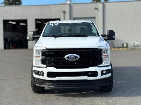 Used 2024 Ford F350 XLT AWD/4WD image 6