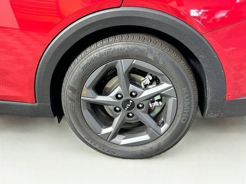 New 2025 Kia K4 LXS image 11