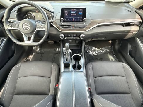 Used 2023 Nissan Altima 2.5 SV FWD image 22