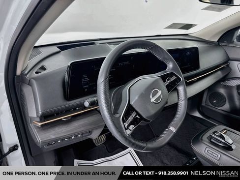 Certified 2024 Nissan Ariya FWD image 9