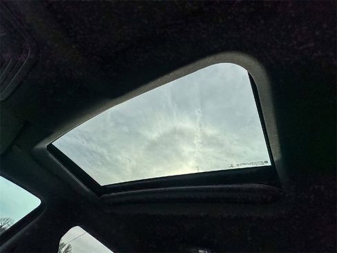 Used 2022 Chevrolet Silverado 1500 LT Trail Boss w/ Convenience Package II image 34