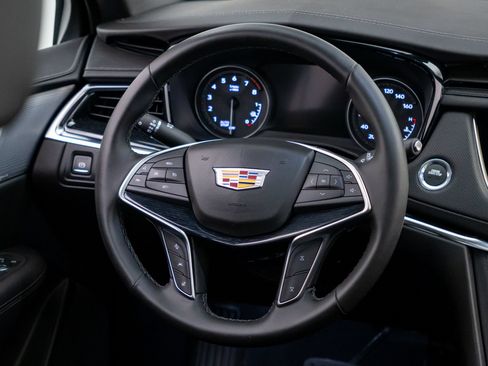 Certified 2026 Cadillac XT5 Premium Luxury w/ Driver Assist Package AWD/4WD image 13