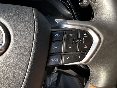 Used 2024 Lexus RX 350 Premium w/ Accessory Package (Z1) image 19