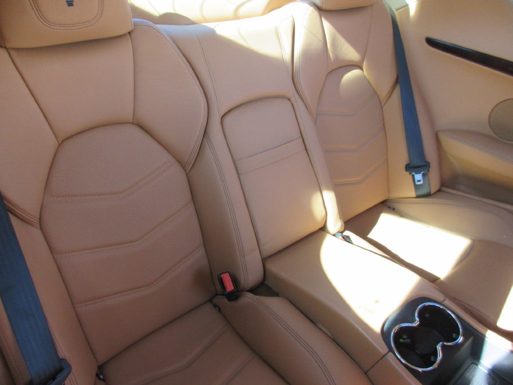 Used 2016 Maserati GranTurismo Sport RWD image 21