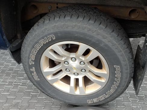 Used 2018 Chevrolet Silverado 1500 LT w/ All Star Edition image 11