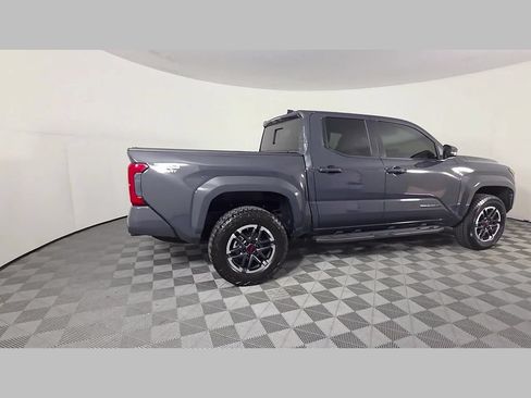 Used 2024 Toyota Tacoma TRD Sport w/ TRD Sport Upgrade Package RWD image 38