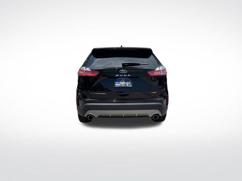 Used 2024 Ford Edge Titanium w/ Equipment Group 301A AWD/4WD image 7