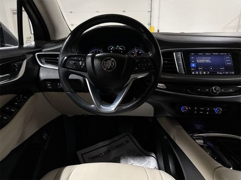 Used 2023 Buick Enclave Essence image 19