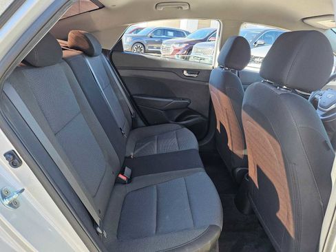 Used 2021 Hyundai Accent SE image 21