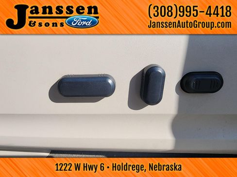 Used 2010 Ford Expedition EL XLT image 21