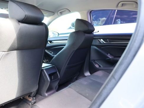 Used 2019 Honda Accord LX image 22
