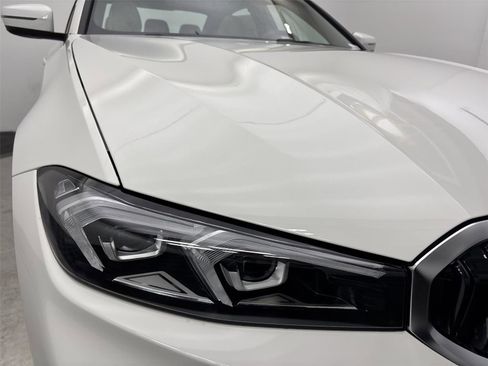 New 2026 BMW 330i xDrive Sedan w/ Parking Assistance Package image 18