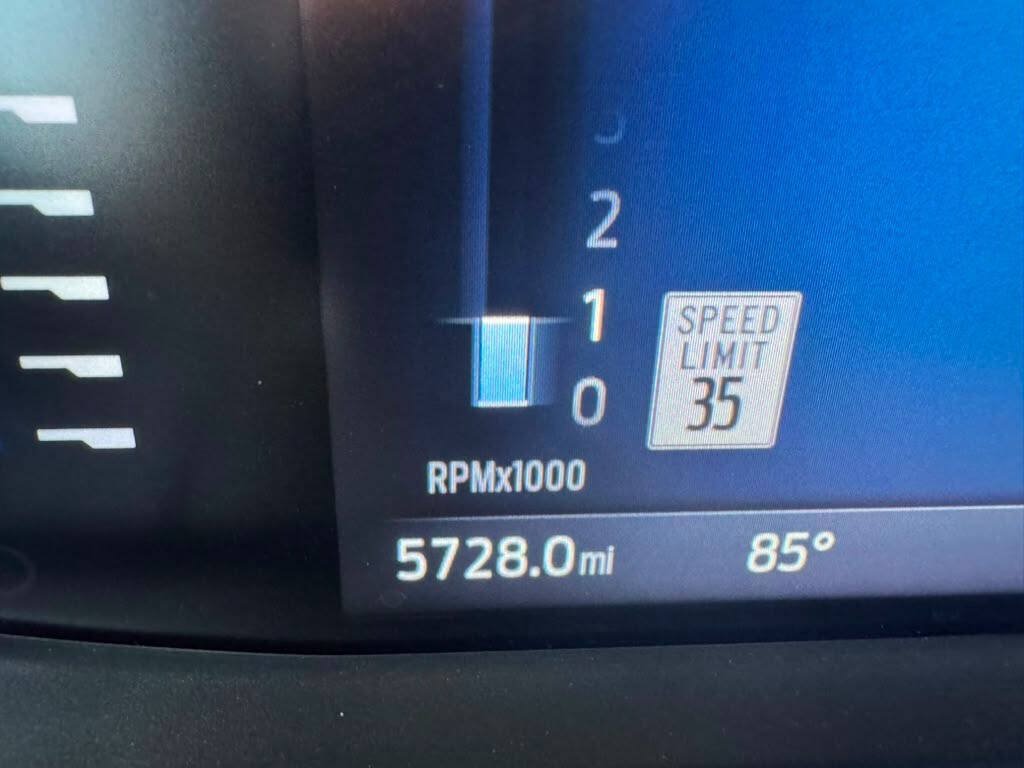 Used 2023 Ford Escape ST-Line w/ Tech Pack #1 AWD/4WD image 13