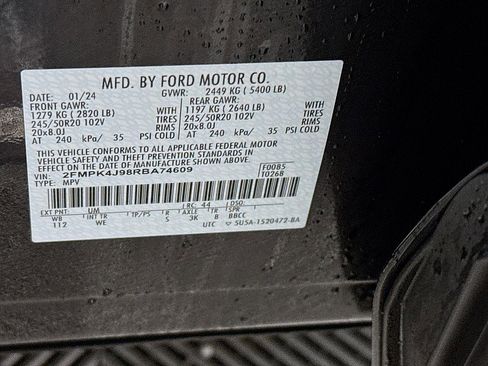 Used 2024 Ford Edge ST-Line image 31