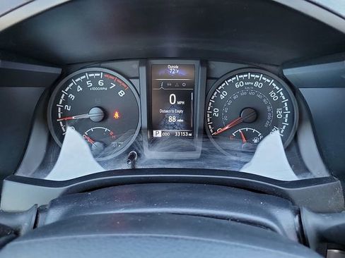 Used 2023 Toyota Tacoma SR image 18