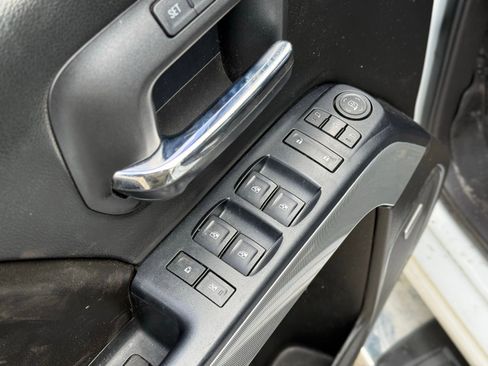 Used 2017 Chevrolet Silverado 1500 LTZ Z71 w/ LTZ Plus Package AWD/4WD image 14