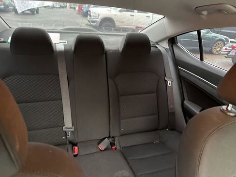 Used 2019 Hyundai Elantra ECO w/ Cargo Package image 30