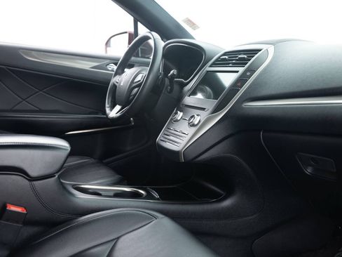 Used 2018 Lincoln MKC Premiere AWD/4WD image 29