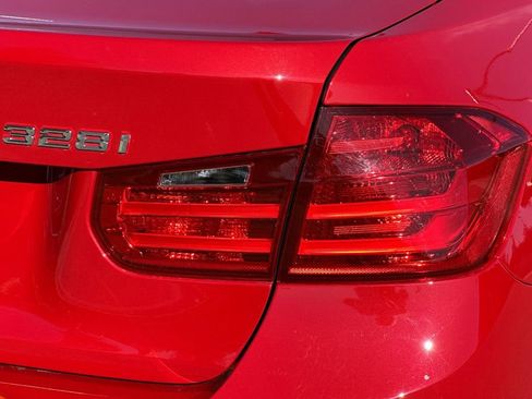 Used 2015 BMW 328i Sedan image 31