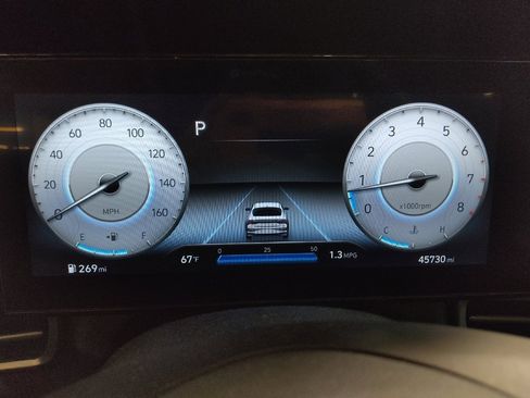 Used 2023 Hyundai Elantra SEL w/ Convenience Package image 23