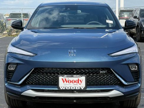 New 2026 Buick Envista Sport Touring FWD image 4