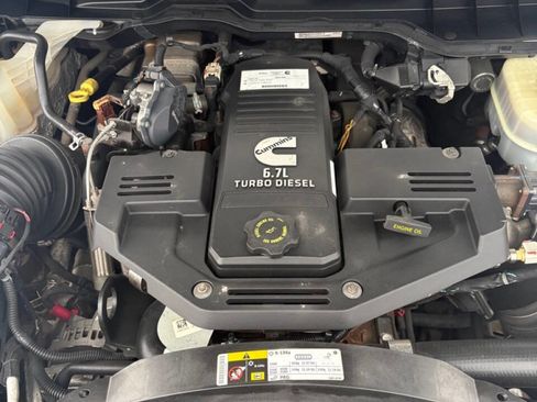 Used 2018 RAM 3500 Laramie image 49