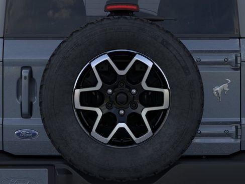 New 2025 Ford Bronco Outer Banks AWD/4WD image 25