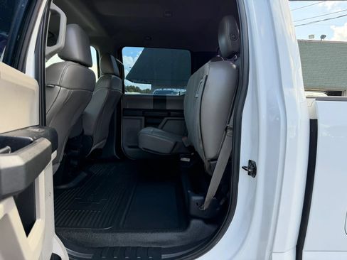 Used 2018 Ford F250 XL w/ Power Equipment Group AWD/4WD image 24