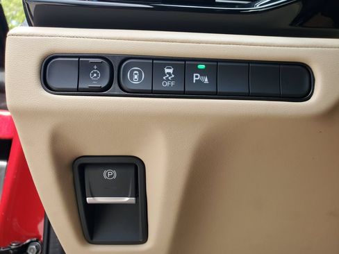 Used 2025 Acura MDX FWD w/ Technology Package image 24