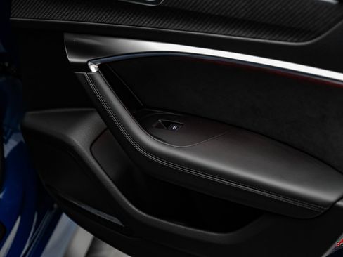 Used 2024 Audi RS 7 Performance w/ Executive Package image 93